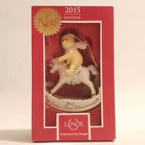 Lenox Winnie the Pooh Porcelain Christmas Ornament 2015 DISNEY SHOWCASE BNIP